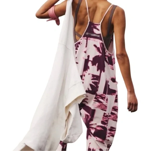 FP Movement Women’s Size Medium Hot Shot Palmy Beach Night Pink NWT! - Picture 5 of 10